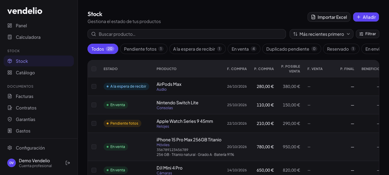 Lista de stock de Vendelio con productos de tecnología en venta, pendientes de fotos y vendidos